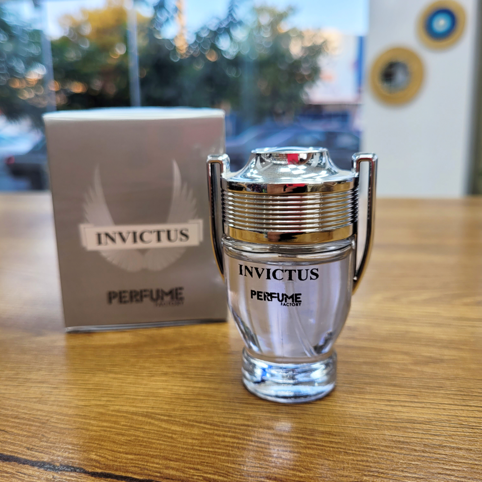 ادکلن مینیاتوری INVICTUS